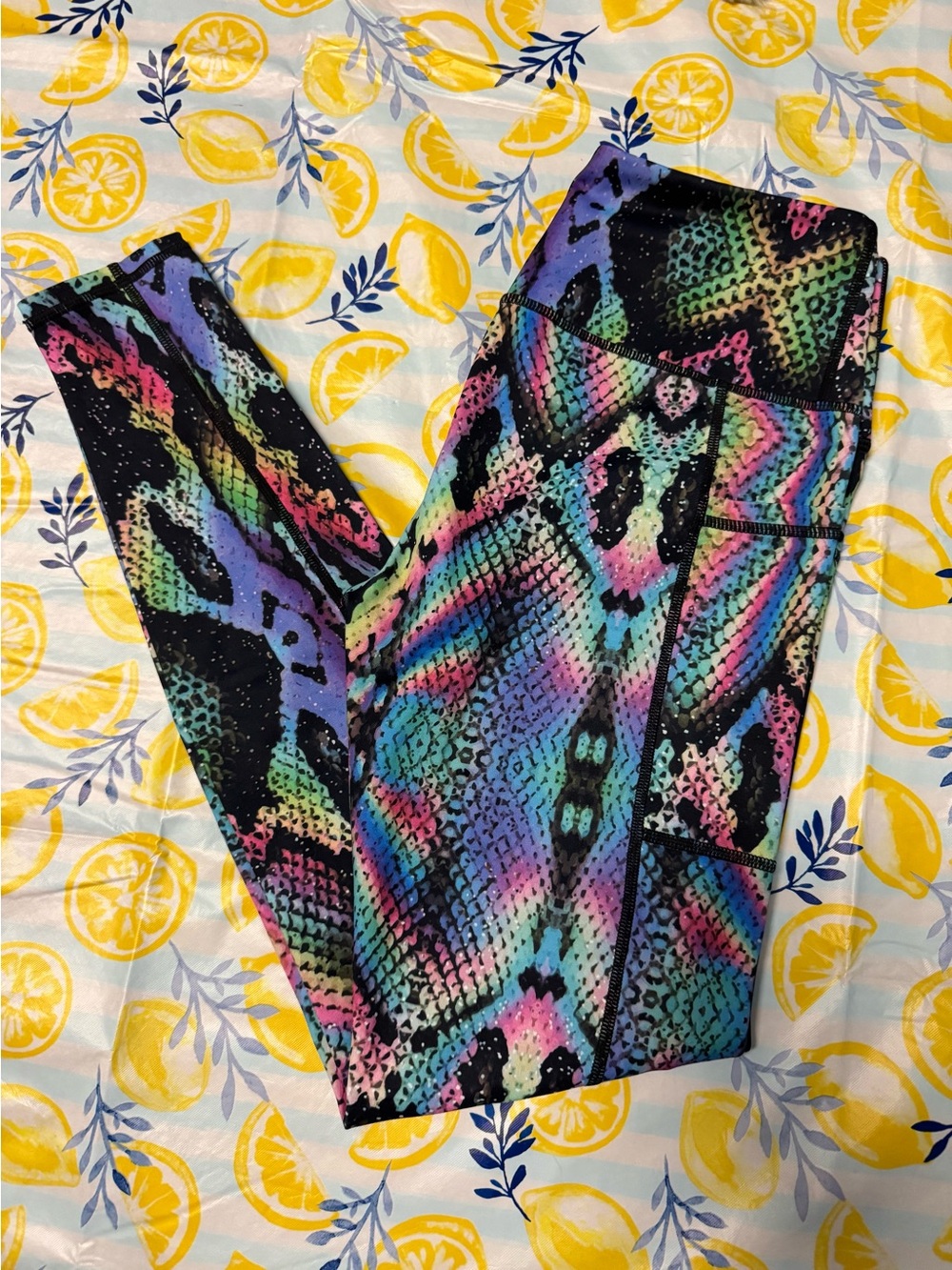 Constantly Varied Gear Multicolor Snake-Print Leggings - Neon Rainbow | Small